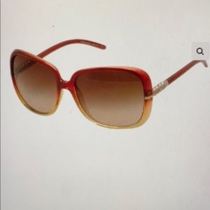 Burberry oversized two toned sunglasses B4114